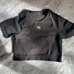 Ownu Black Cropped Gym Top